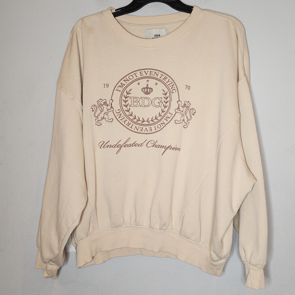 Urban‎ Outfitters BDG Crest Pullover Cream Sweatshirt Size Large